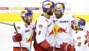 Titelverteidiger Red Bull Salzburg feiert einen 2:1-Overtime-Sieg gegen Bozen.