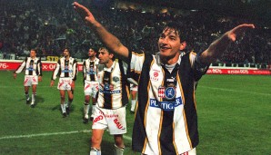 Platz 1: Ivica Vastic. 187 Tore in 441 Spielen (seit 96/97: 129 Tore in 312 Spielen). Noch besser als Soriano. Der Edeltechniker führte Sturm (32 Tore in der Saison 1999/00) zu großen Erfolgen. Hatte immer ein Auge für den Mitspieler.