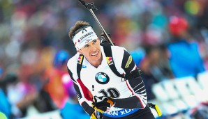 Julian Eberhard zeigt mit einer tollen Leistung in Oberhof auf