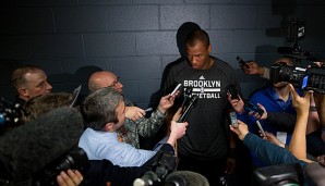 Nach seiner Rückkehr in die NBA wurde Collins von den Medien belagert