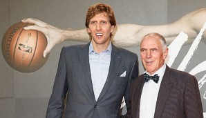 Ein unzertrennliches Duo: Dirk Nowitzki und sein ewiger Mentor Holger Geschwindner