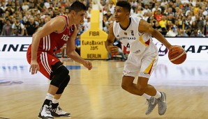 Die Brose Baskets haben einen Transfercoup gelandet und Maodo Lo (r.) verpflichtet