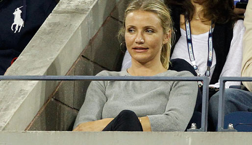 Auch Cameron Diaz ist immer ein netter Anblick. Irgendwie scheint es so, als habe sie nicht das Spiel im Auge