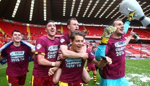 Neben dem FC Middlesbrough steht Burnley bereits als Aufsteiger fest. Mit 93 Punkten ließ das Team aus dem Osten der Grafschaft Lancashire nichts anbrennen und schnappte sich die Meisterschaft