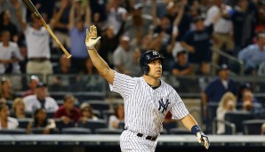 PLATZ 16 - Mark Teixeira: Auch Mark Teixeira, First Baseman der Yankees, stehen seit 2009 insgesamt 180 Millionen Dollar zu - aber über acht Jahre. Damit lassen sich zahllose Tex Messages versenden!