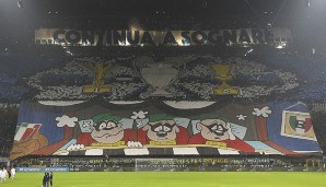 Inter hat 2010 das Triple gewonnen. Juve war 2015 dicht dran, verlor im Champions-League-Finale aber gegen Barca. Grund genug für die Nerazzurri-Fans, die gegnerischen Anhänger mit einem gepflegten "Träumt weiter" zu verhöhnen