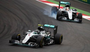 Österreich: 3. Kollision im 9. Rennen! Rosberg liegt von Starplatz 6 kommend in Führung, als Hamilton in der letzten Runde angreift. Der Deutsche will ihn abdrängen, Hamilton hält dagegen. Der Brite siegt, Rosberg wird Vierter. 11 Punkte Vorsprung bleiben