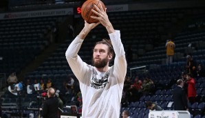 Der erste Center-Trade: Am 2. Februar ertradeten die Milwaukee Bucks die beiden Bigs Spencer Hawes und Roy Hibbert