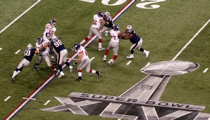 8 Punkte: Super Bowl 46 - New York Giants vs. New England Patriots 21:17. Alles fing gut an für die Giants, NY ging 9:0 in Führung. Es folgten jedoch 17 Patriots-Punkte - ehe ein spektakulärer 88-Yard-Drive am Schluss den Sieg für die G-Men bedeutete