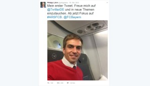 Am 18. Oktober 2015 fing das ganze Drama überhaupt erst an. Auf dem Weg zur Firmung setzte er mal eben seinen ersten Tweet ab. In "neue Themen" wolle er eintauchen. Die Welt steht Kopf! Nichts wird mehr so sein wie zuvor.