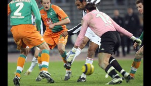 Trotz zahlreicher starker Paraden leistete sich Wiese auch den ein oder anderen Fehlgriff. Einer mit Folgen war der Patzer gegen Juventus, als er den Ball eigentlich sicher hatte und dann nochmal fallen ließ - das Aus in der Champions League.