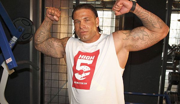 tim-wiese-fitnessstudio-2_600x347