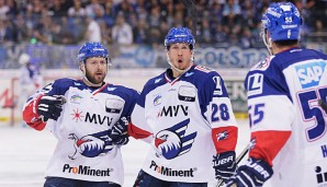 Die Adler Mannheim haben den zweiten Sieg im dritten Spiel geholt