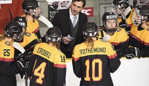 Die deutschen Eishockey-Frauen verlieren gegen die Schweiz