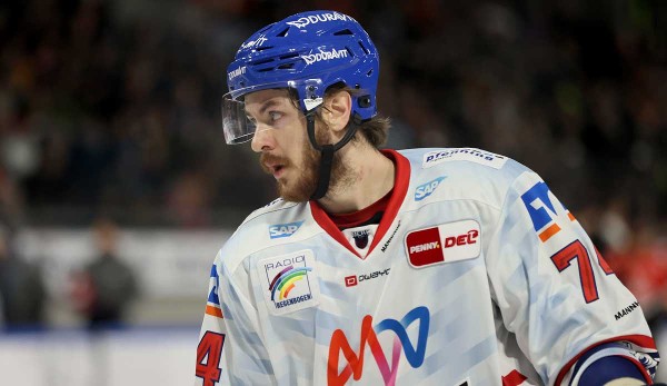 Die Adler Mannheim führen gegen den ERC Ingolstadt mit 2:1.