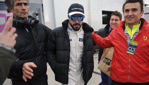 Fernando Alonso hört auf den Rat seiner Ärzte und startet nicht in Australien