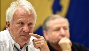 Charlie Whiting ist der Rennleiter der FIA