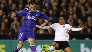 Geteilter 16. Platz - FC Valencia - 18 Spieler (rechts im Bild: Joao Cancelo)