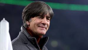 JOACHIM LÖW: Übernimmt der Ex-DFB-Coach wieder einen Verein? Wie die türkische Zeitung Fotomac schreibt, ist Fenerbahce an Löw interessiert, genau wie an Slaven Bilic und Okan Buruk. Bei Fener würde Löw wieder auf seinen Ex-Schützling Mesut Özil treffen.