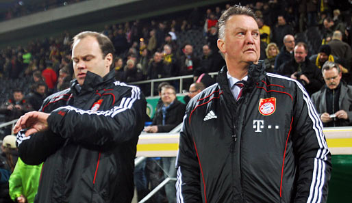 Nach dem Pokal-Aus ruft FCB-Sportdirektor Christian Nerlinger (l.) zur Geschlossenheit auf