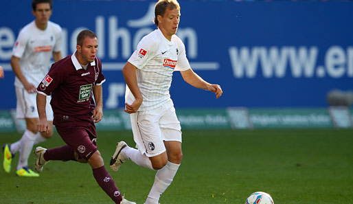 Anton Putsila (r.) wechselte im August 2010 von Dinamo Minsk zum SC Freiburg