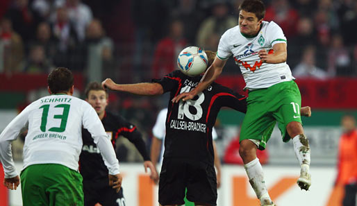 Aleksandar Ignjovski (r.) hat sich mittlerweile einen Stammplatz in Bremen erkämpft