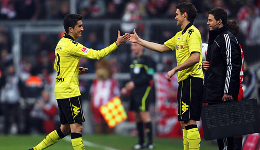 Sebastian Kehl (r.) und Nuri Sahin wurden 2010/2011 gemeinsam mit dem BVB Meister