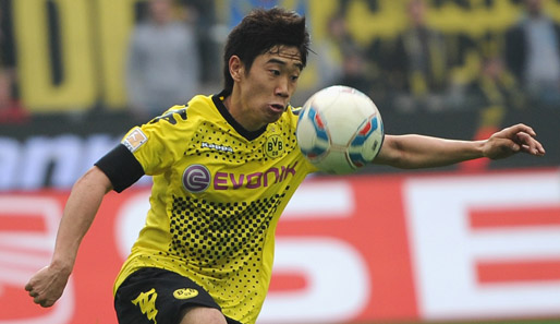 Immer mehr japanische Fans sind live dabei, wenn ihr Idol Shinji Kagawa abzieht