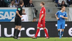 Stefan Kießling (M.) wird sein 117. Liga-Tor wohl so schnell nicht vergessen