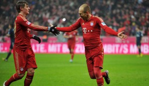 Toni Kroos (l.) und Arjen Robben (r.) müssen sich wohl noch etwas gedulden