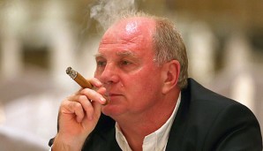 Zuversichtlich: Uli Hoeneß rechnet mit einem guten Ende bei seinem anstehenden Prozess