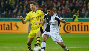 Carlos Zambrano wechselte 2012 vom FC St. Pauli zu Eintracht Frankfurt