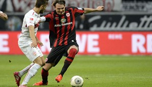 Alexander Meier (r.) entschied sich trotz anderer Interessen für einen Verbleib in Frankfurt