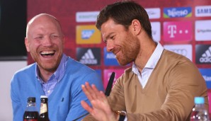 Xabi Alonso hat bei den Bayern einen Zweijahresvertrag unterschrieben