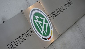 Der DFB, die DFL und fünf Profivereine starten ein Pilotprojekt zum Thema Sicherheit