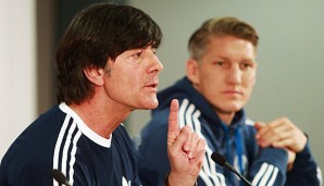 Joachim Löw nimmt Stellung zum Schweinsteiger-Wechsel