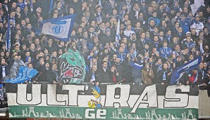 Die Ultras der Schalker protesiert gegen diverse Regulierungen