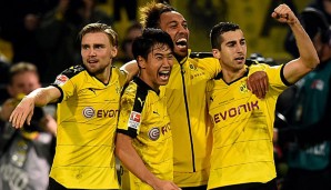 Shinji Kagawa (2.v.l.) bestärke Henrikh Mkhitaryans Wechselwunsch