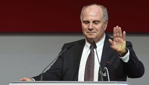 Uli Hoeneß hat sich kritisch gegenüber dem HSV geäußret