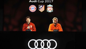 Bei der PK zum Audi Cup waren Diego Simeone und Jürgen Klopp per Hologramm zugeschlatet