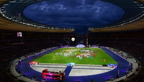 Die Band U2 muss für einen neuen Rasen im Olympiastadion blechen