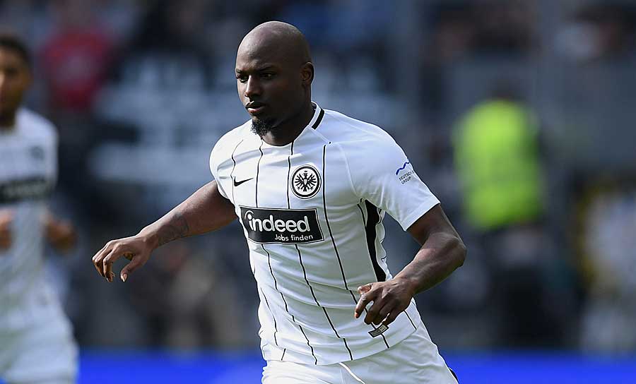 Platz 6: Jetro Willems (Eintracht Frankfurt): 30