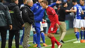 Nils Petersen wurde in Schalke mit einer gelb-Roten Karte vom Platz gestellt.