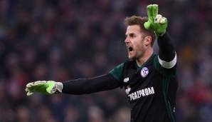 Ralf Fährmann vom FC Schalke 04 konnte als Torwart nichts zur Schlussoffensive von Königsblau beitragen