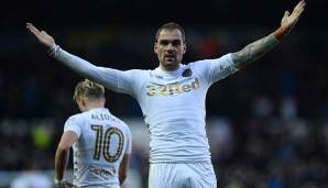 Pierre-Michel Lasogga spielte bei Leeds United eine gute Saison und soll wohl wieder zurück zum HSV.