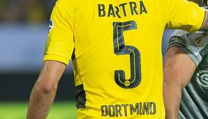 Zwischenzeitlich trug auch Marc Bartra das Trikot mit der 5.