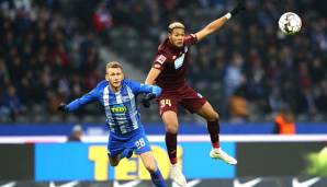 Fabian Lustenberger im Duell gegen Hoffenheims Joelinton.