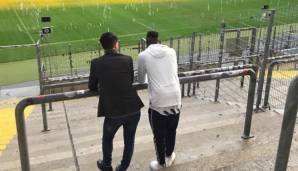 Reporter Kerry Hau traf Eintracht-Profi Danny da Costa (r.) zum Interview in der Frankfurter Commerzbank-Arena.