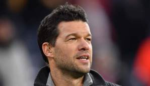 Michael Ballack rechnet mit dem FC Bayern im Kampf um die deutsche Meisterschaft.