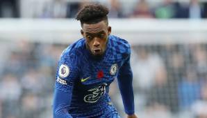 Hudson-Odoi hätte in Dortmund die Lücke füllen können, die sich durch Jadon Sanchos Abgang zu Manchester United aufgetan hat. Bei Chelsea war er im Anschluss jedoch auch nicht wirklich durchgestartet und saß meist nur auf der Bank.